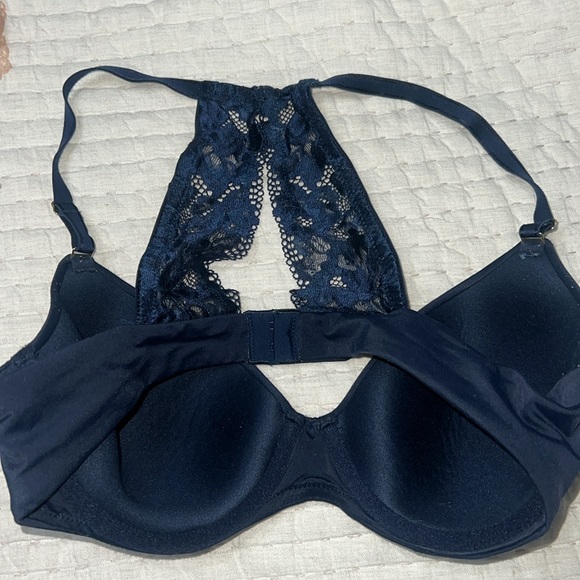 Excellent Condition Soma 36C Embraceable Racerback Light Lining Lace Navy Blue - Picture 6 of 7
